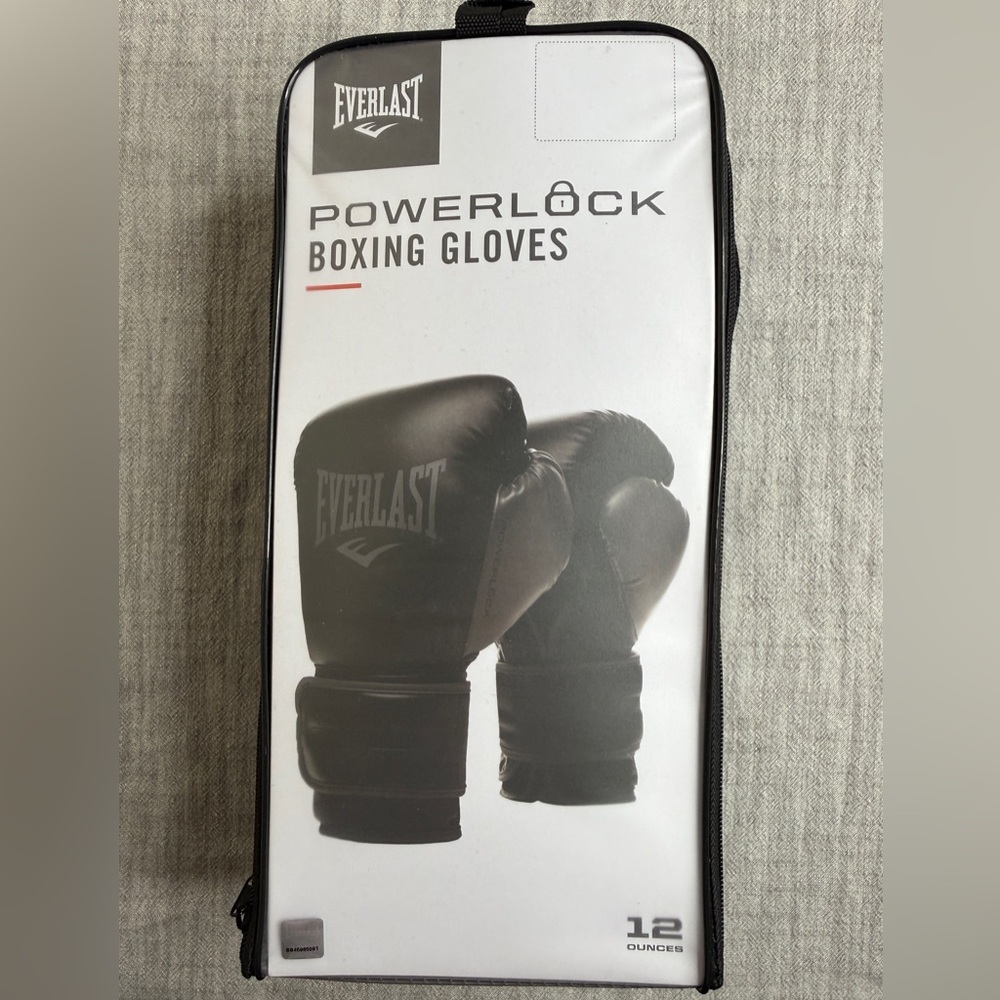 Everlast Powerlock Black Boxing Gloves 12 oz